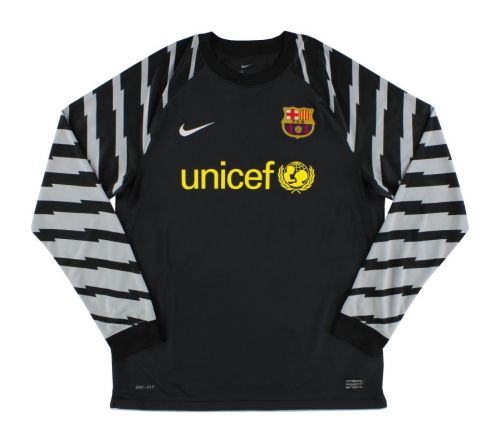 FC Barcelona 2010-11 GK 2 Kit